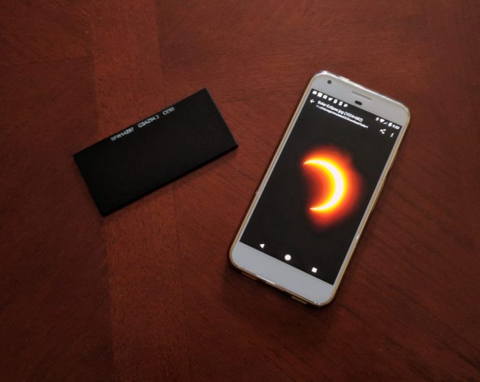 Eclipse solar photograph use smartphone cell Eclipse solar photograph use smartphone cell