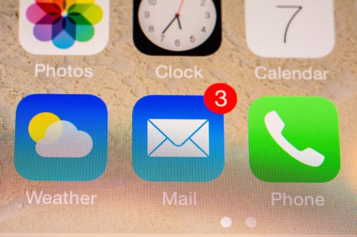 How to get iPhone alerts when someone replies to that super-important email thread