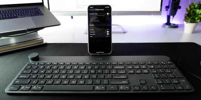 How to Use An External Bluetooth Keyboard With Your iPhone