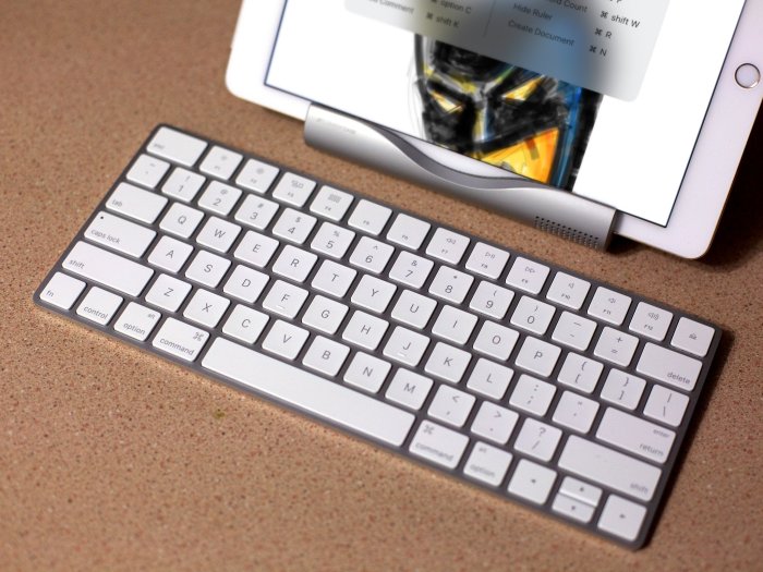 How to Use An External Bluetooth Keyboard With Your iPhone