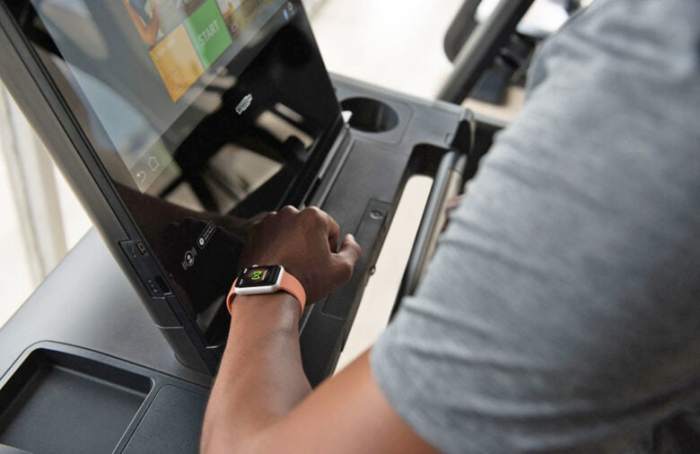 How to connect Apple Watch to a Planet Fitness treadmill