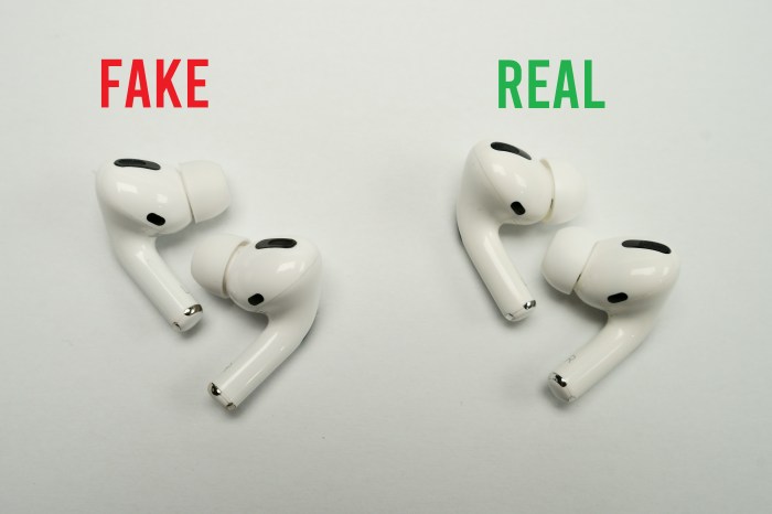 Airpods charging gotechtor problems health light examining continuing casing spectralbody